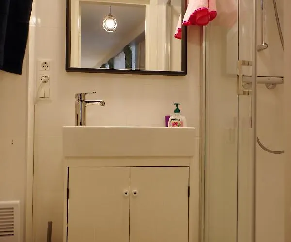 Dream Near The Old Tower 公寓